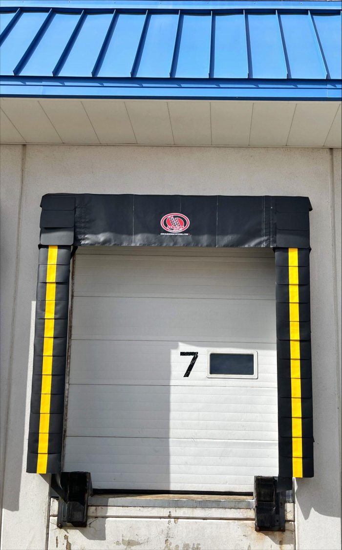 ISM 910 With Head Curtain - Image 1